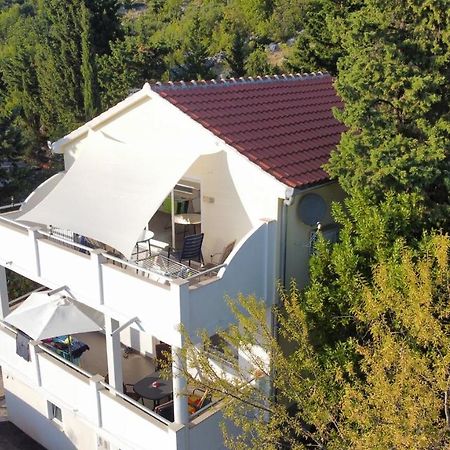 Tomo Apartment Стариград-Пакленица Екстериор снимка