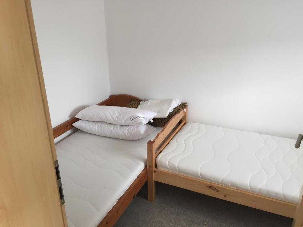 Tomo Apartment Стариград-Пакленица Екстериор снимка