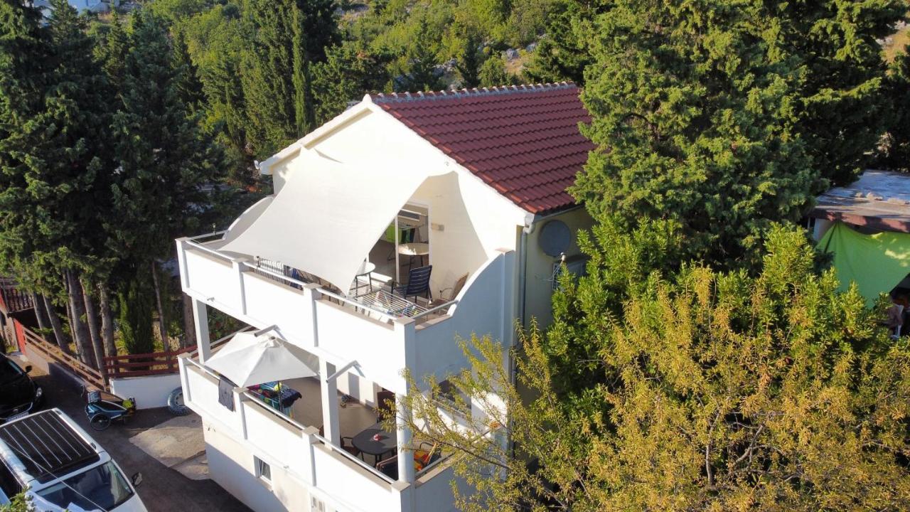 Tomo Apartment Стариград-Пакленица Екстериор снимка